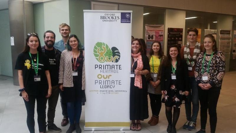 susana carvalho with her dphil students during the efp psgb 2019 conference
