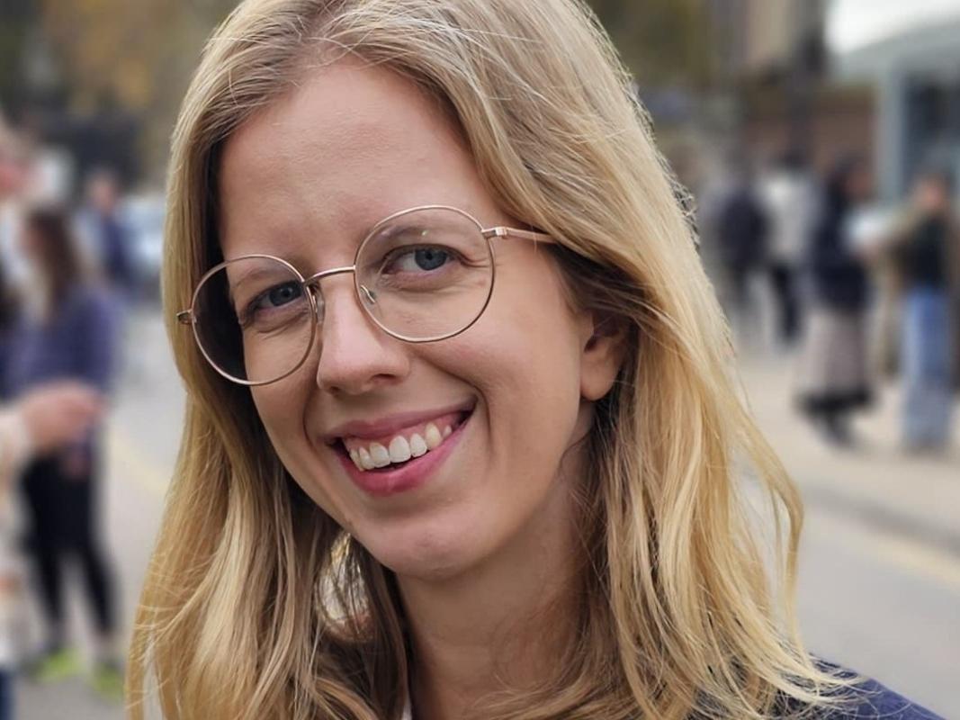 Dr Naomi Marshall