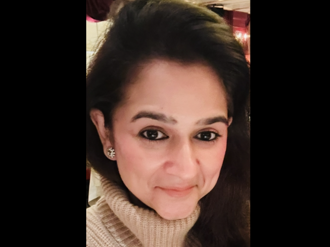 Dr Aasiya Kazi
