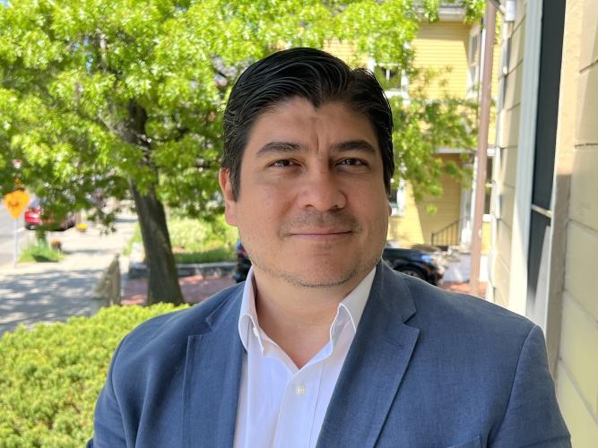 carlos alvarado quesada