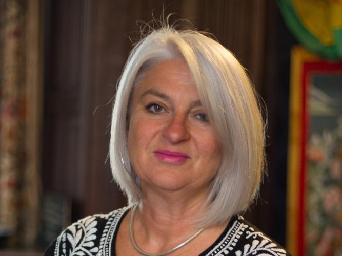 Clare Harris