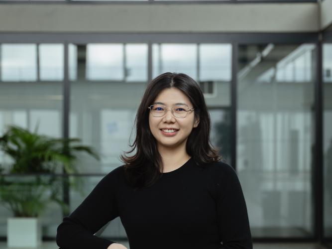 Dr Yuxin Peng