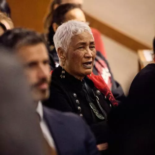 Visitors from Aotearoa attending the Māori remembrance ceremony held at the Natural History Museum. 