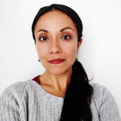 Dr Abril Rios Rivera