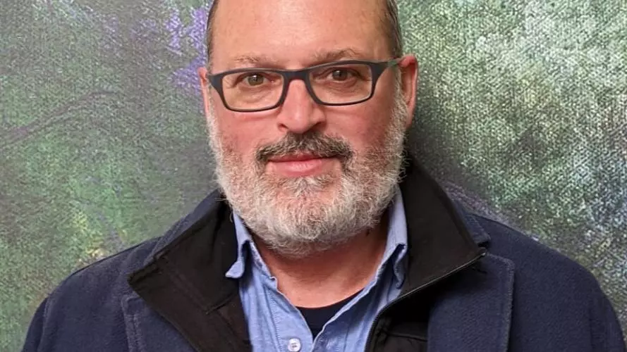 stephen hughes photo