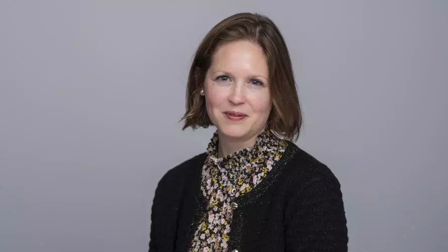 Dr Susan MacDougall