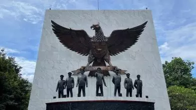 fiona asokacitta sacred pancasila monument 